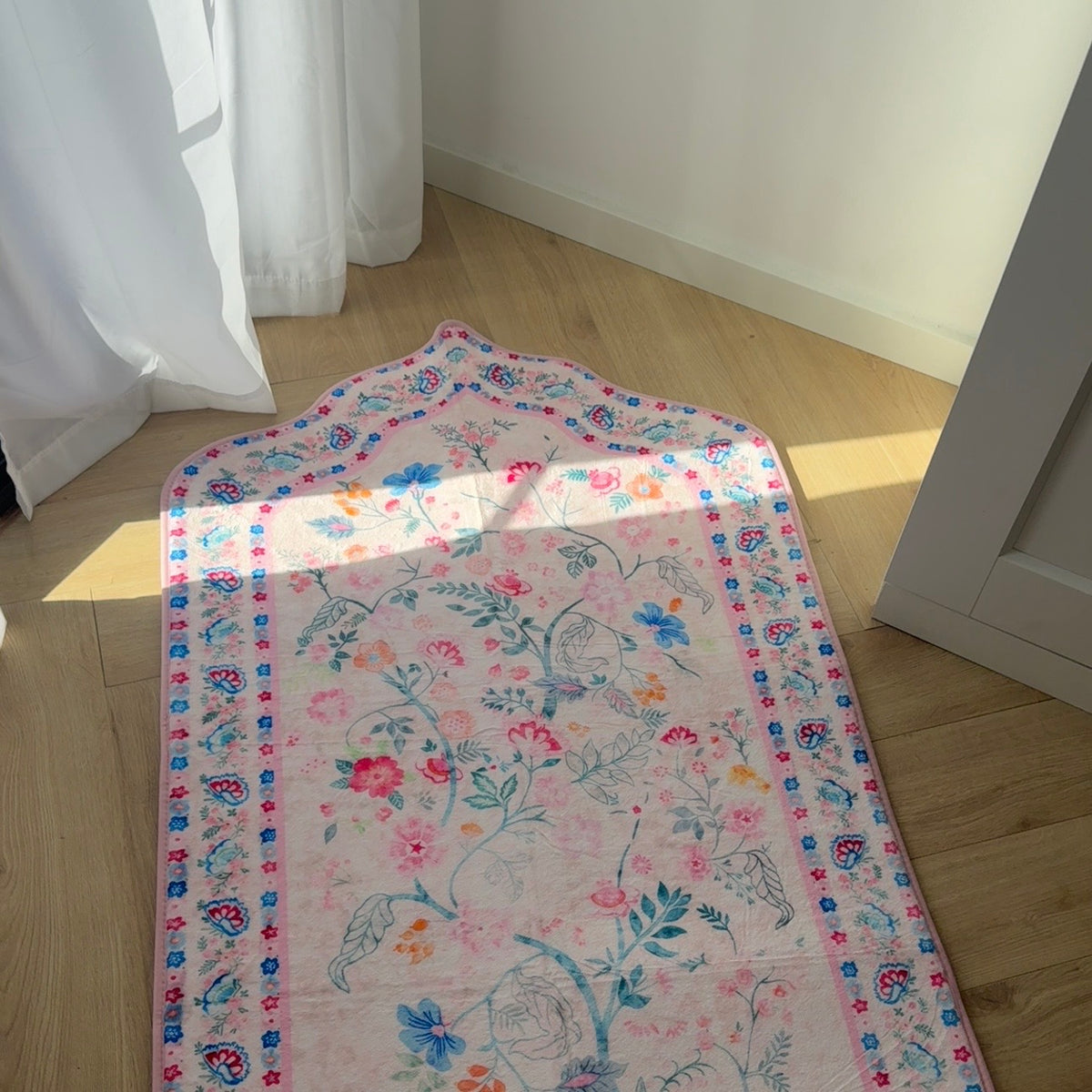 Dreamy Bloom